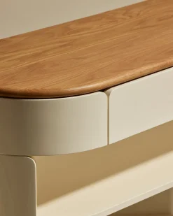 Consoles><noscript><img width=