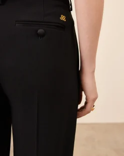 Costumes|Bas><noscript><img width=