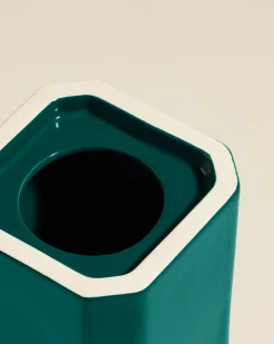 Vases><noscript><img width=